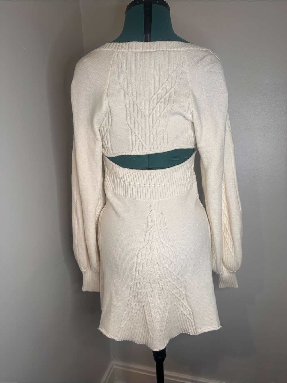 Free People Emmaline Sweater Dress medium - Picture 6 of 12